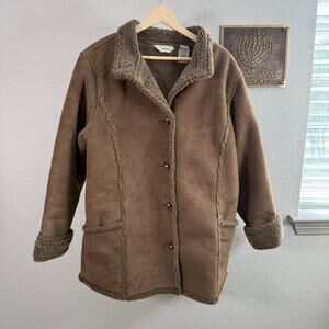 Women's L.L.Bean Brown Faux Suede and Sherpa Button Front Coat Size Large